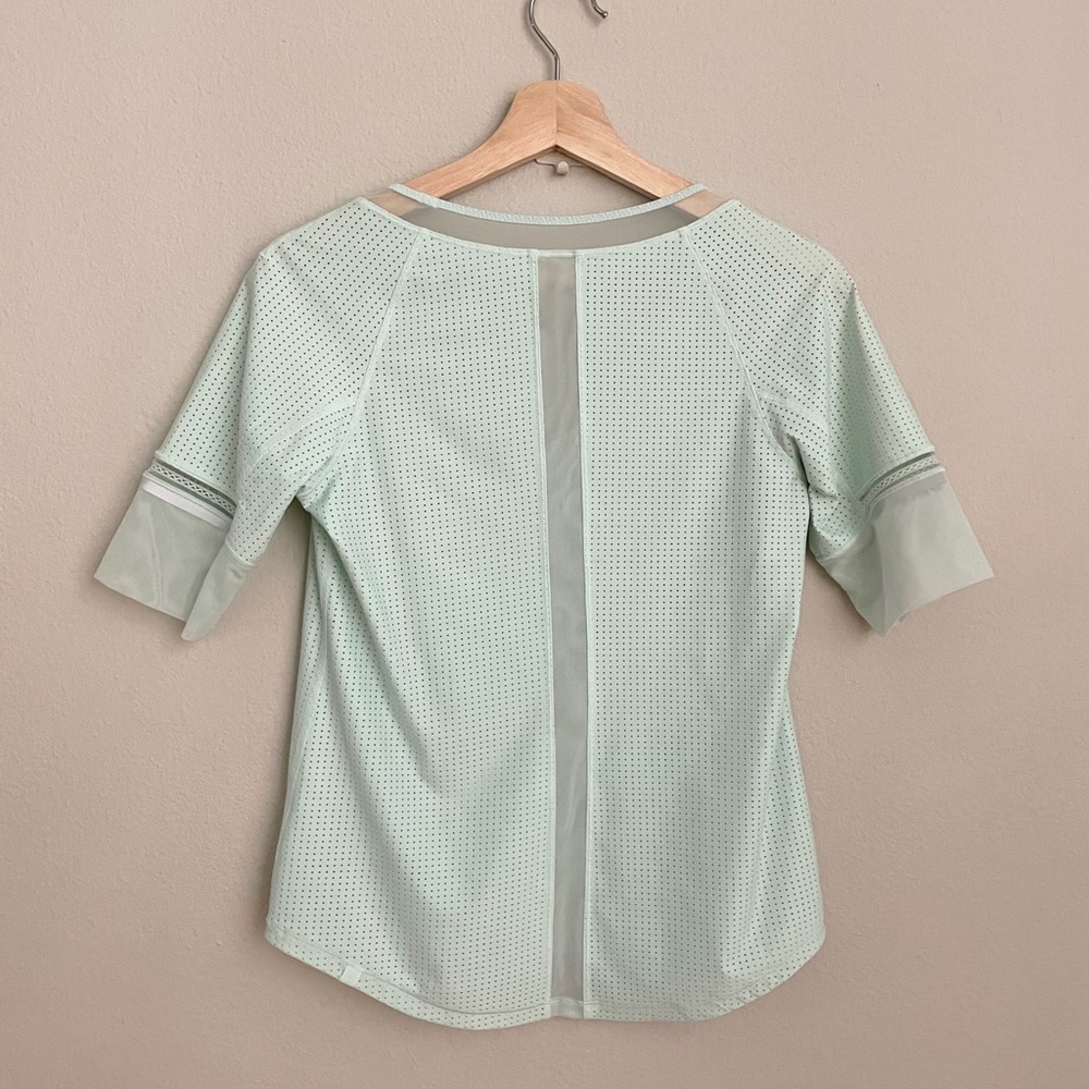 LULULEMON sea mist var-city 1/2 sleeve tech top - Picture 7 of 8